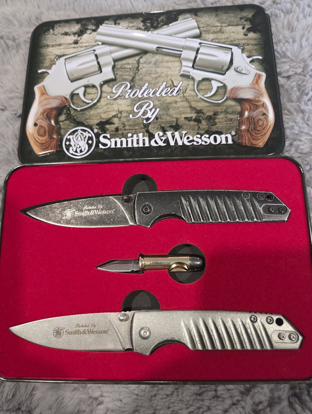Men's Stainless Folding Knife Set in Red Case